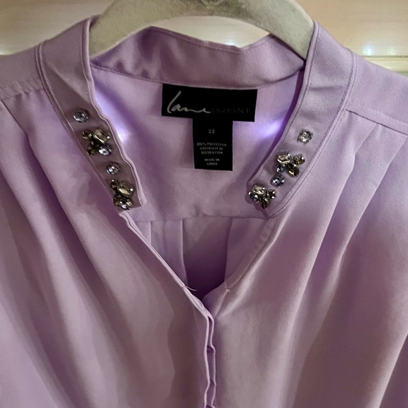 Lane Bryant Lavender Button Down Tank With Jewel Accent Size 22 - Picture 5 of 8